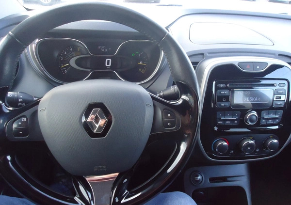 Renault Captur cena 39999 przebieg: 137000, rok produkcji 2014 z Nowogard małe 121
